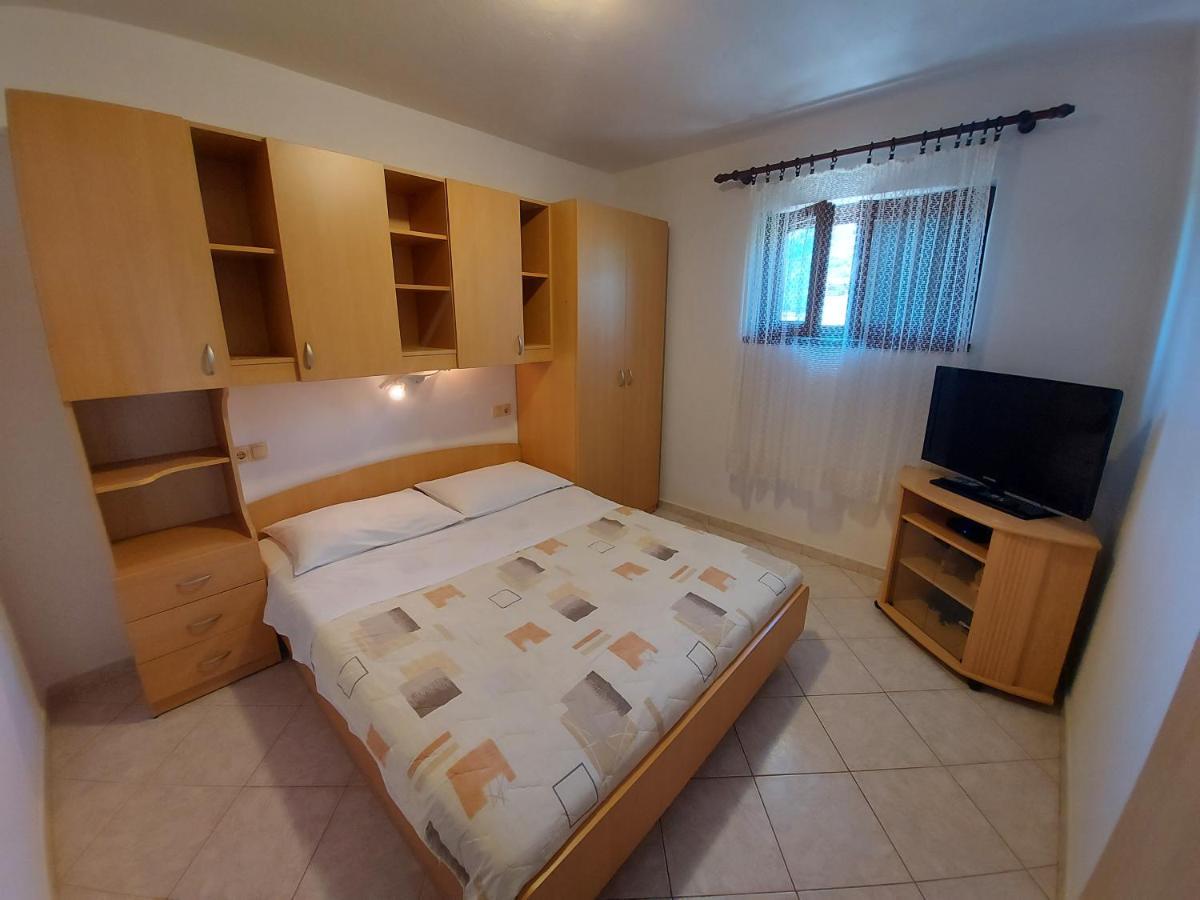 Apartments Elizabeta Draga Bašćanska Kültér fotó